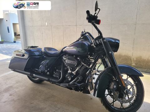 할리데이비슨 로드킹 스페셜 2021년식 21년식 할리 로드킹스페셜 판매합니다.