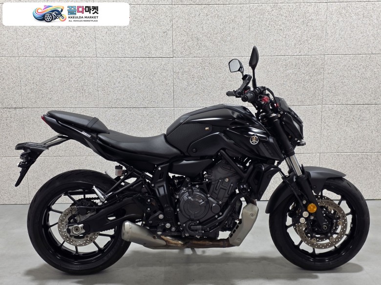 야마하 MT 07 2022년식 (전국무료배송) 1인신조 22년식 야마하 MT07 843km 신차급 차량 판매/대차