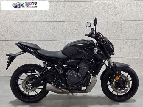 야마하 MT 07 2022년식 (전국무료배송) 1인신조 22년식 야마하 MT07 843km 신차급 차량 판매/대차