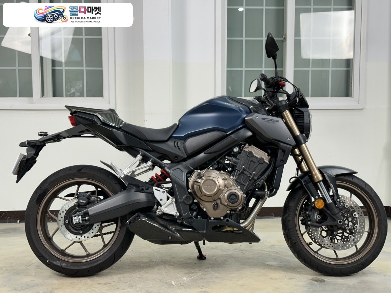 혼다 CB 650 R ABS 2023년식 ㅣ모두의바이크ㅣ 2023년식 혼다-CB650R ABS ㅣ판매ㅣ매입ㅣ대차ㅣ전국무료배송