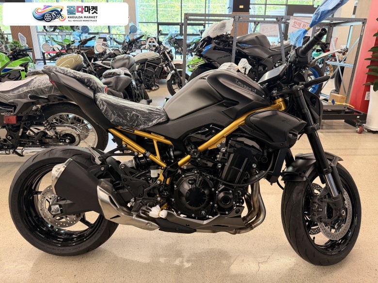 가와사키 Z 900 ABS 2026년식 26년식 Z900 신차 판매합니다.