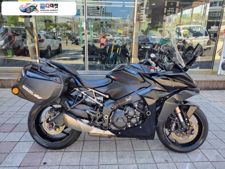 스즈끼 GSX S 1000 GT 2022년식 스즈키 부산동구점 / 무이자 국민12회.삼성.하나.현대 24-36회
