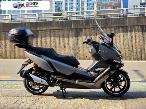 DNA모터스/대림 XQ 250 2018년식 XQ250 DNA모터스 2018년식 18356KM 1인신조 판매합니다