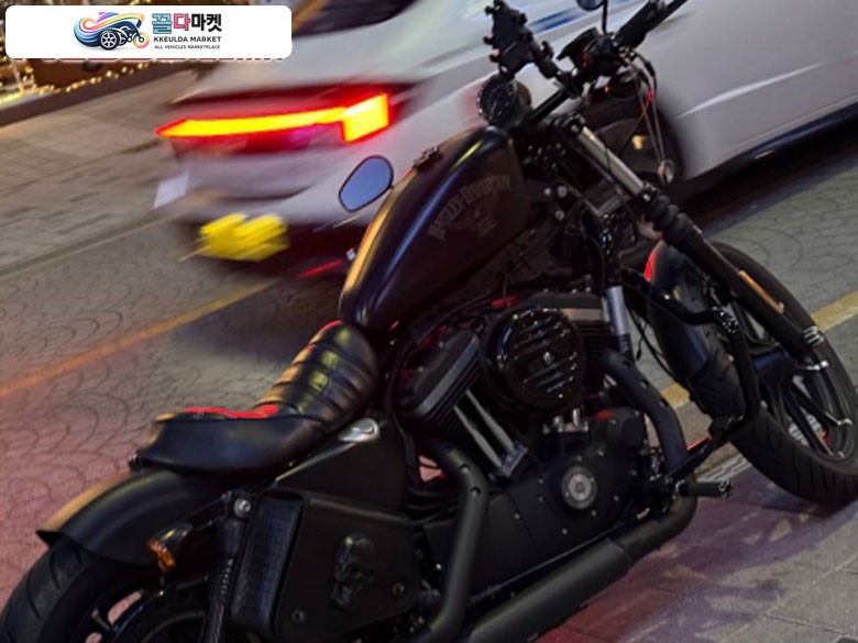 할리데이비슨 883 커스텀 2016년식 Harley 883 sportster iron