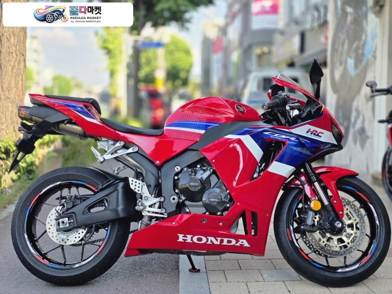 혼다 CBR 600 RR 2025년식 [수원동문모터스] CBR600RR 판매합니다