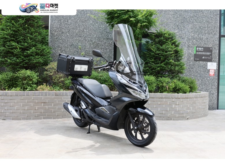 혼다 PCX 125 FI 2020년식 2020년식 혼다 더 뉴 PCX 배달 세팅 차량 판매합니다