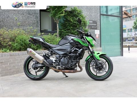 가와사키 Z 400 2019년식 2019년 가와사키 Z400 아크라포빅 구변완료 차량 판매합니다