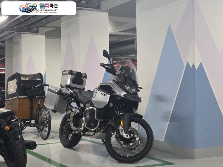BMW F 900 GS 어드벤처 2024년식 BMW F900GS ADV 어드방 팝니다.