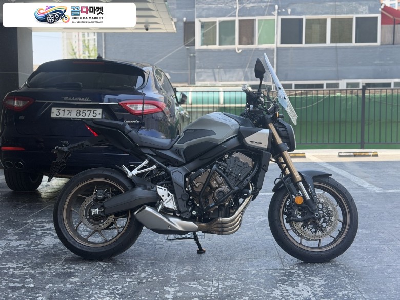 혼다 CB 650 R E 클러치 2025년식 cb650r e클러치 25년식 판매 합니다