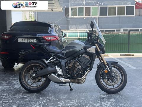 혼다 CB 650 R E 클러치 2025년식 cb650r e클러치 25년식 판매 합니다
