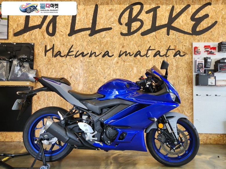 야마하 YZF R3 2020년식 1인 신조 20년식 블루색상 야마하 R3 (9.794 km) 올점검 완료 차량 판매합니다.
