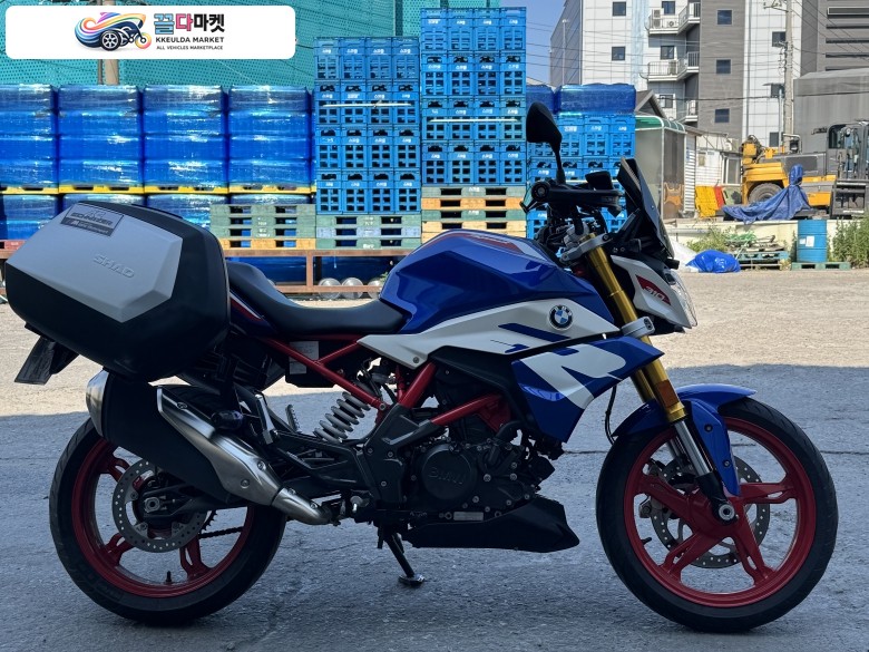 BMW G 310 R 2024년식 BMW G310R 2024년식 M컬러 옵션 좋은 차량 판매합니다