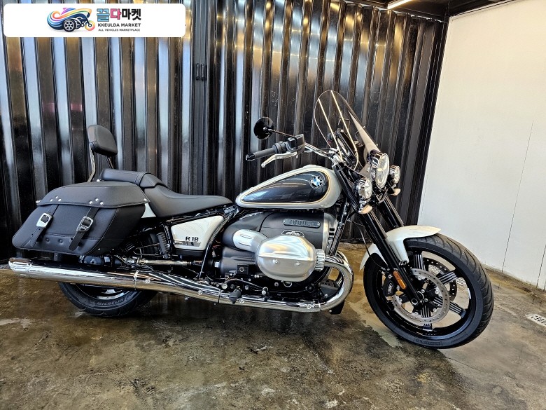 BMW R 18 클래식 2023년식 R18 클래식 옵션 719 에디션 판매합니다!