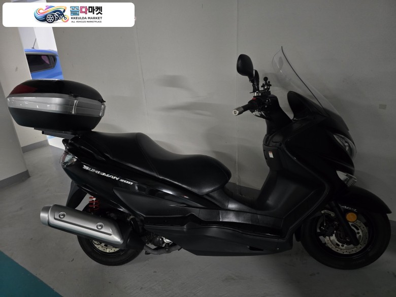 스즈끼 버그만 200 ABS 2021년식 버그만 200ABS 모델 21년식