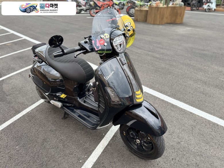 베스파 GTS 300 슈퍼테크 2022년식 베스파 GTS300 슈퍼테크