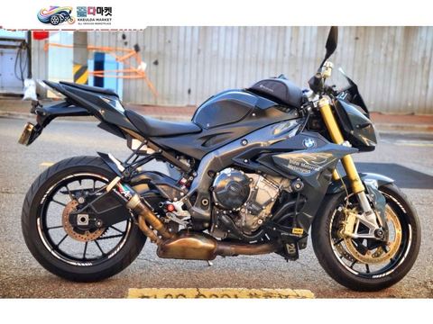 BMW S 1000 R 2018년식 18년식 BMW S1000R 3만키로 오스틴레이싱 구변완료 전국최저가