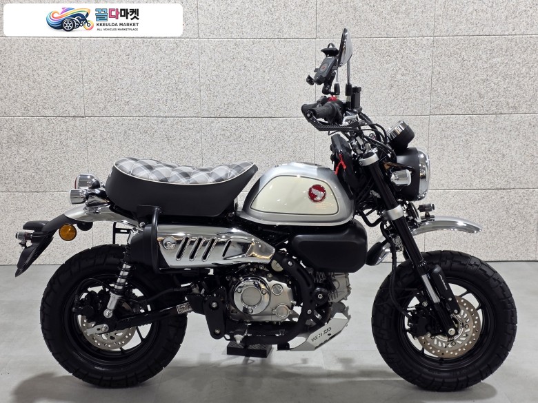 혼다 몽키 125 ABS 2024년식 1인신조 24년식 혼다 몽키125 833km 신차급 차량 판매/대차