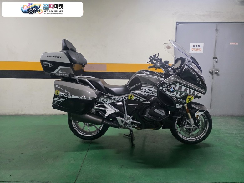 BMW R 1250 RT 2022년식 22년식 R1250RT 분양 합니다.