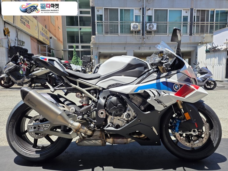 BMW S 1000 RR 2026년식 BMW S1000RR M패키지 신차 판매합니다