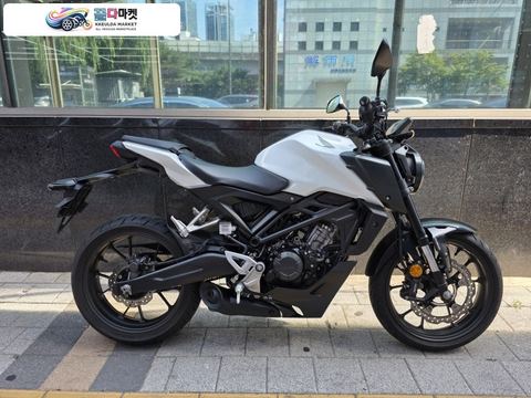 혼다 CB 125 R 2025년식 2025년식 혼다 CB125R 신차같은 중고차 판매합니다!