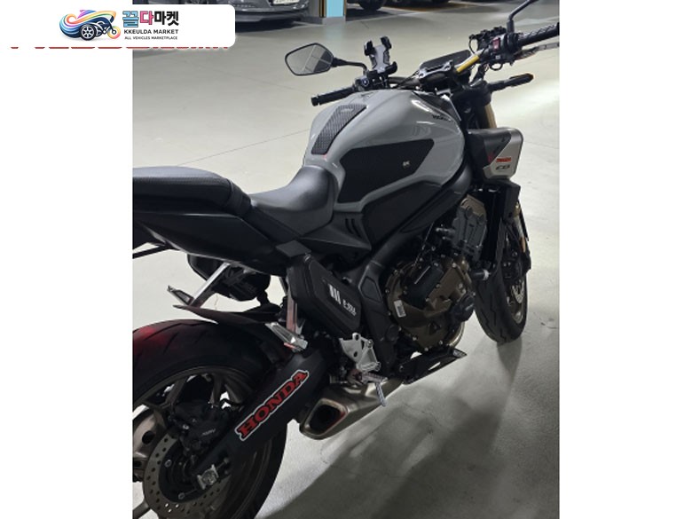혼다 CB 650 R E 클러치 2024년식 혼다Cb650r E 클러치 24년11월 팔아요