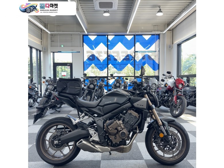 혼다 CB 650 R E 클러치 2025년식 -스트리트36- 2025 혼다 CB650R E클러치 / 전국 최고가 매입, 대차