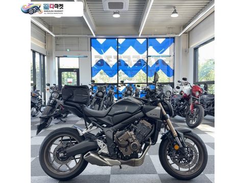 혼다 CB 650 R E 클러치 2025년식 -스트리트36- 2025 혼다 CB650R E클러치 / 전국 최고가 매입, 대차