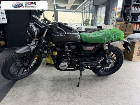 혼다 GB 350 S 2026년식 혼다코리아 GB350S 그레이 색상 신차 2026년식 최장 16개월 무이자 카드 결제 / 신한 마이카 가능