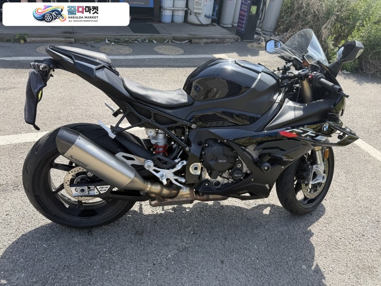 BMW S 1000 RR 2023년식 2023년식 BMW S1000RR 9300km