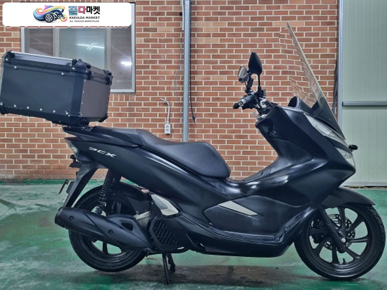 혼다 PCX 125 CBS 2019년식 혼다 PCX125/2019년식/구동계교환O/블박O/셋팅완료O/판매합니다.