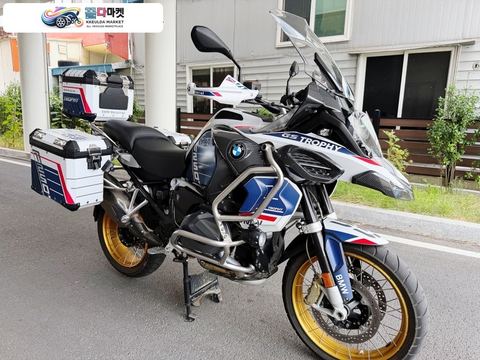 BMW R 1250 GS 어드벤처 2023년식 BMW R1250GS 어드벤처 트로피모델 2023년 일인신조 무꿍 판매합니다.