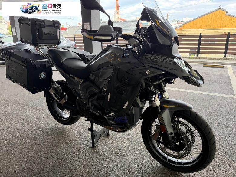 BMW R 1300 GS 2024년식 BMW R1300GS 트로피모델 데칼시공 바이크 판매합니다.(2024년식)