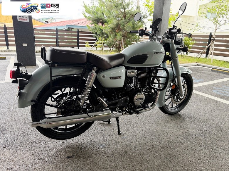 혼다 GB 350 C 2025년식 혼다 GB350C 신차급 판매 일인신조 2025년식