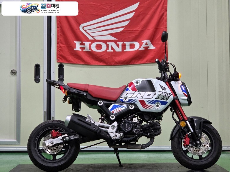혼다 MSX 125 그롬 2021년식 혼다MSX125그롬 21년식 1만km 깔끔한셋팅 최저가 판매합니다.