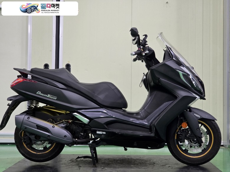 킴코 다운타운 ST 125 i ABS 2021년식 킴코 다운타운ST 125i abs 21년식 1만km 최저가 판매합니다