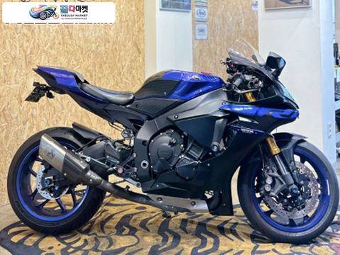 야마하 YZF R1 2019년식 풀배기구변 된 2019년식 야마하 YZF-R1 판매합니다 !