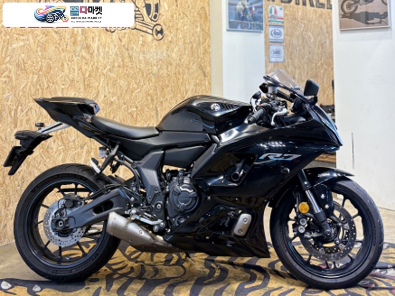 야마하 YZF R7 2022년식 상태좋은 2022년식 야마하 YZF-R7 판매합니다 !