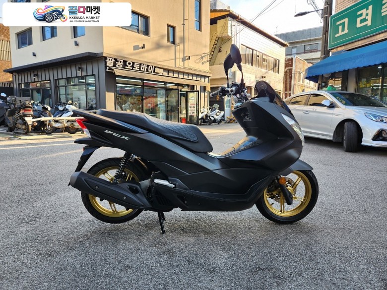 혼다 PCX 125 FI 2015년식 검사없는 혼다 pcx  125 팜니다