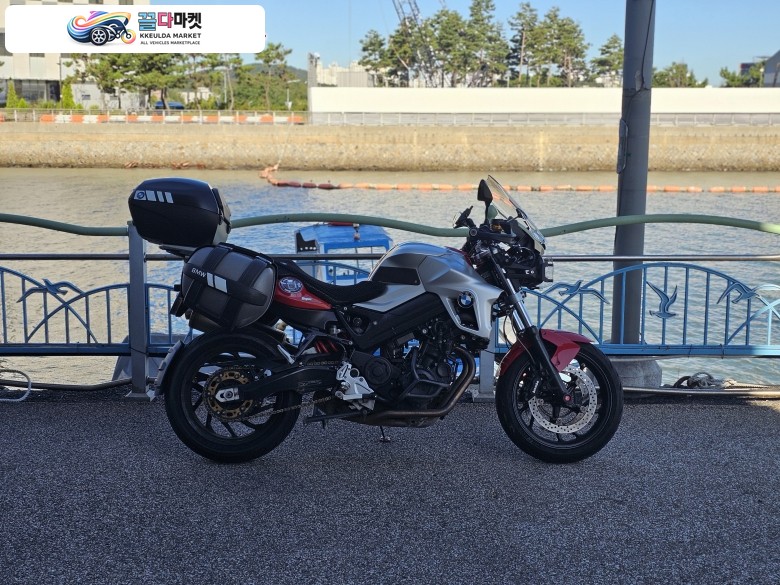 BMW F 800 R 2012년식 2012년식 BMWf800R 팝니다.