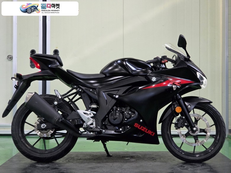 스즈끼 GSX R 125 ABS 2018년식 스즈키GSXR125 18년식 9천km깔끔한 셋팅 최저가 판매합니다.