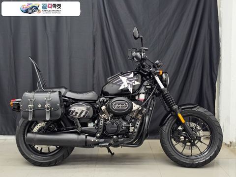 KR/S&T/효성 아퀼라 125 2023년식 아퀼라125 23년 11월식 4985KM 무사고 실키로수 1인신조 신차급매물 판매합니다