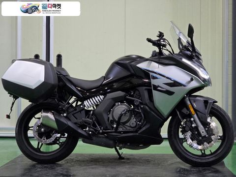 CF모토 650 GT 2023년식 CFMOTO 650GT 24년형 1만km 블박2채널 짧은키로수 최저가 판매합니다