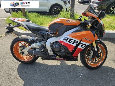 혼다 CBR 1000 RR 2013년식 13년식 혼다 CBR1000RR 렙솔 판매합니다.