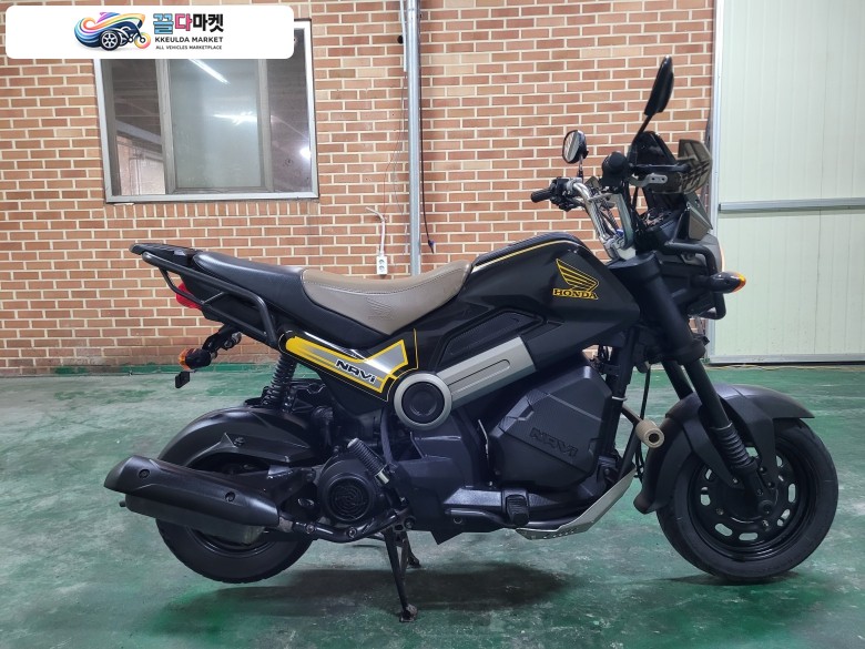혼다 나비 110 2016년식 혼다 나비110 16년 1.7만km 110cc 입문용스쿠터 상태양호