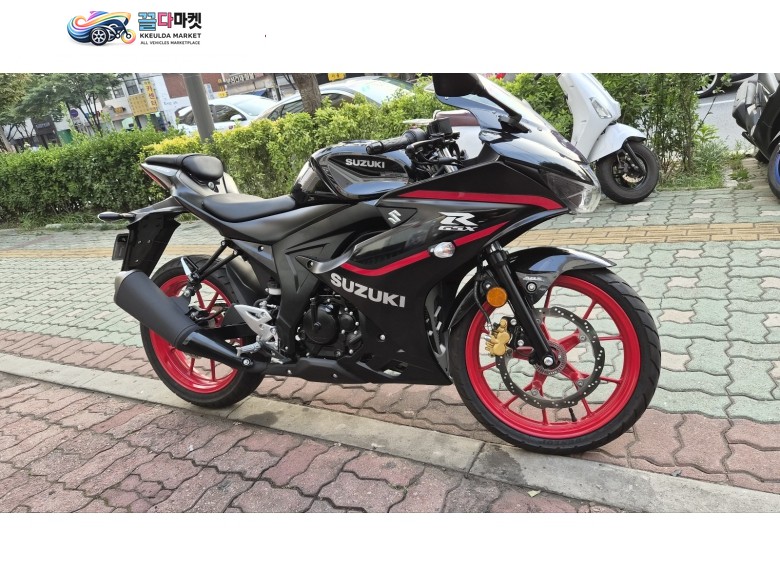스즈끼 GSX R 125 ABS 2025년식 스즈키 알125 팝니다