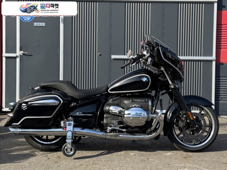 BMW R 18 B 2022년식 BMWR18B 22년식 9천키로 랜딩기어 튜닝