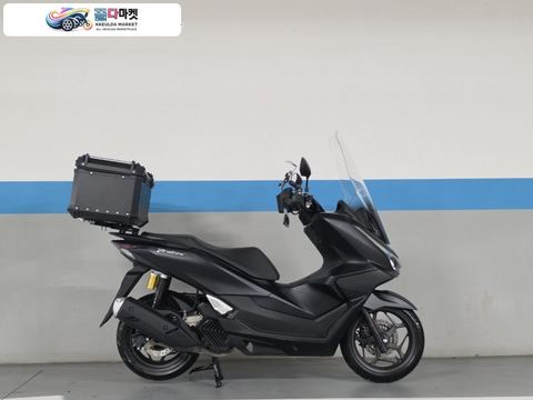 혼다 PCX 125 ABS 2025년식 25년식 혼다 PCX125 ABS 맷블랙 S+급상태 옵션다수 판매,대차 합니다~~~