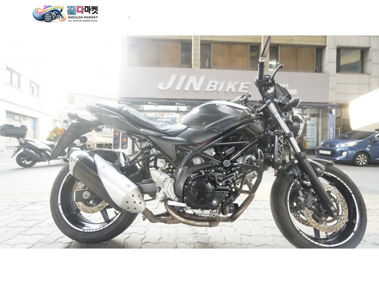 스즈끼 SV 650 2018년식 당일등록 가능하고 무사고 무꿍인 2018년 SV650 ABS팝니다