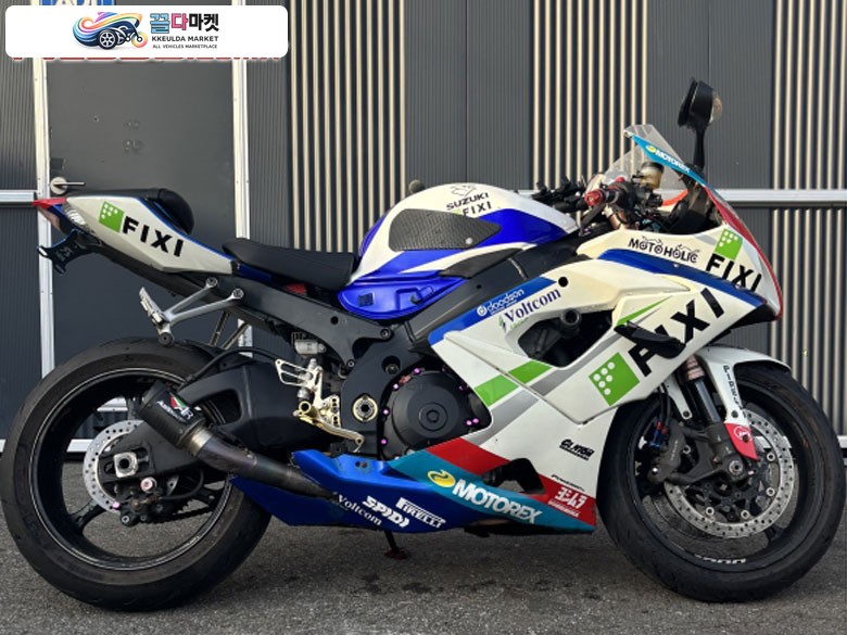스즈끼 GSX R 1000 2005년식 gsxr1000  05년식 1.6만 키로 판매합니다
