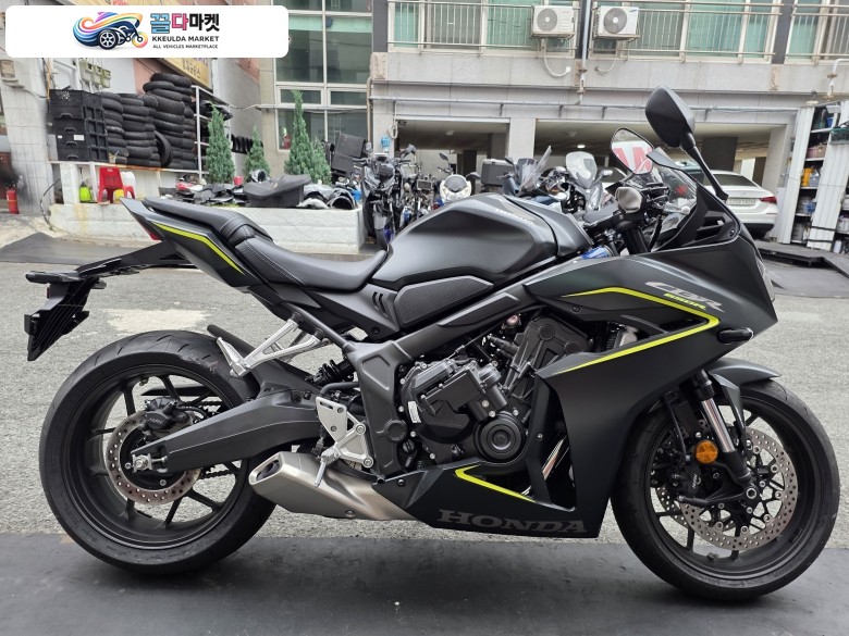 혼다 CBR 650 R E 클러치 2026년식 혼다 CBR650R E클러치 26년식 신차판매합니다